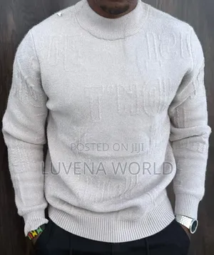 Round Neck Classy Sweaters