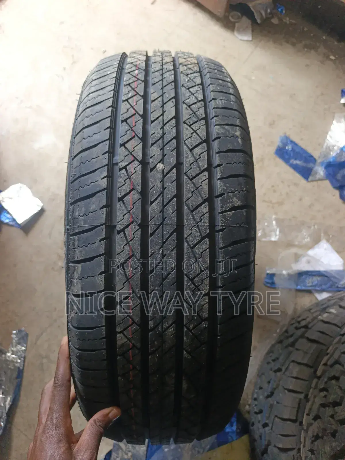 215/60r17 Comforser