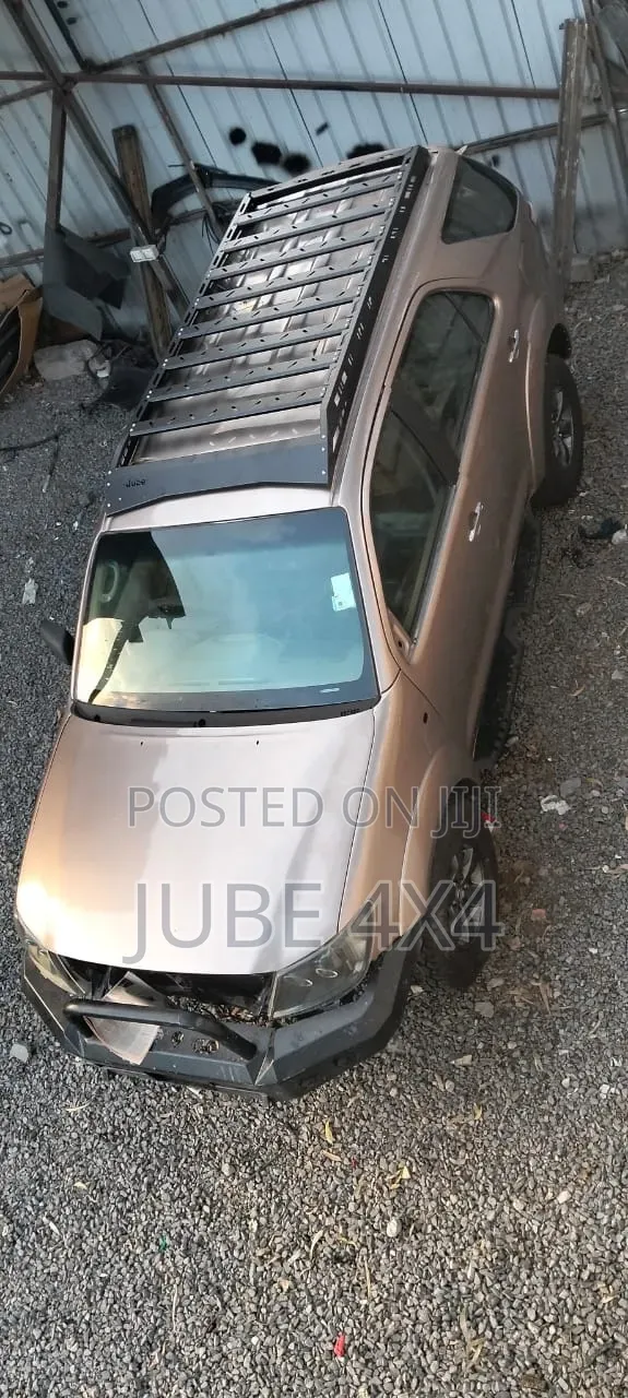 Modern Roof Rack Toyota Fortuner