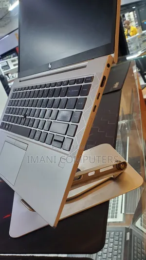 Laptop HP EliteBook 845 G7 8GB AMD Ryzen 5 SSD 256GB