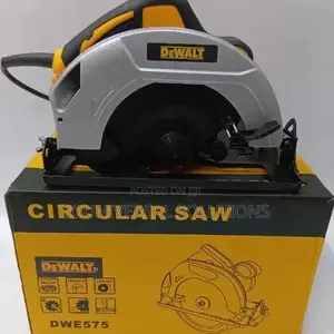 Dewalt Circular Saw Machine