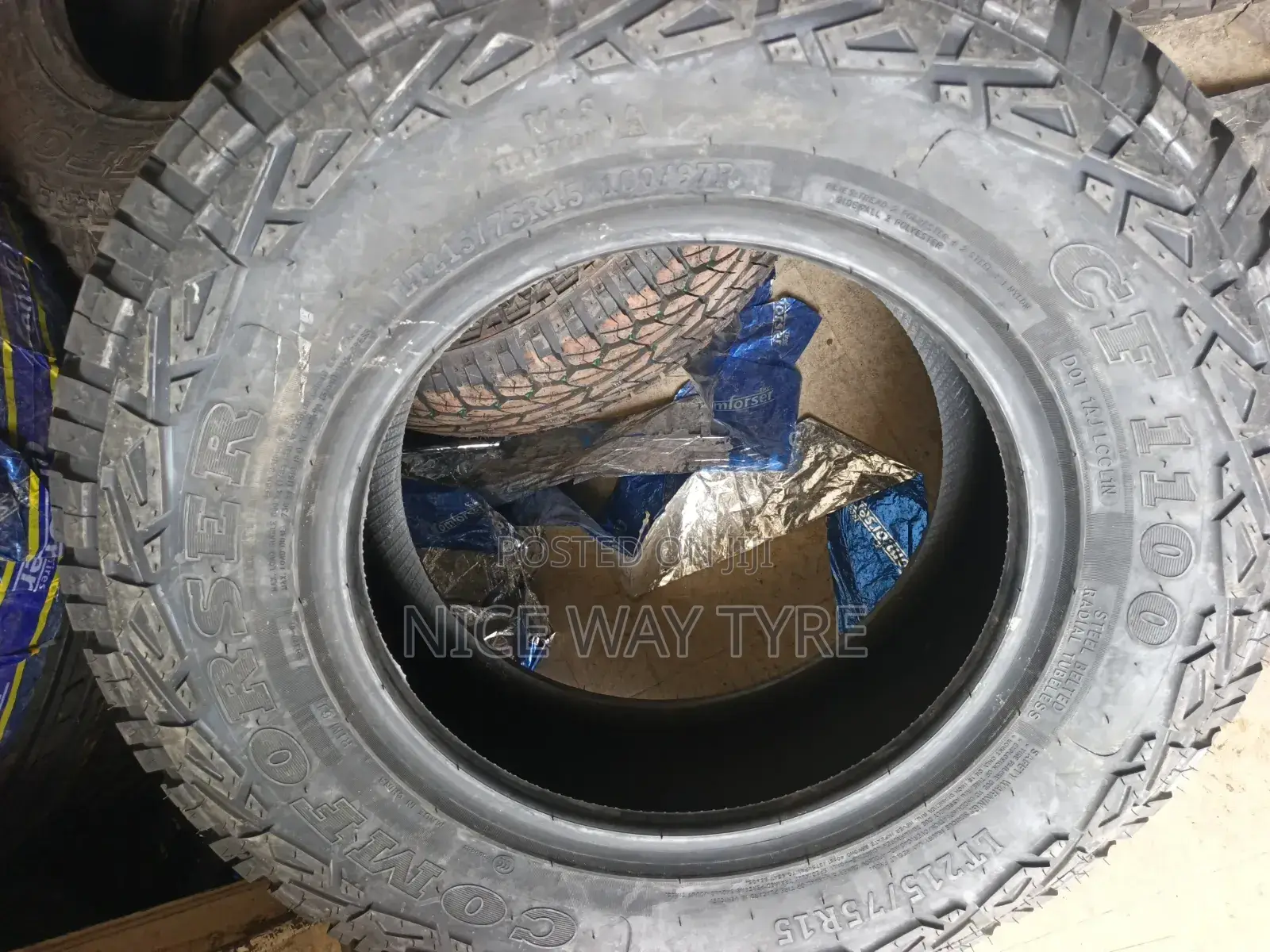 215/75r15 Comforser Cf1100