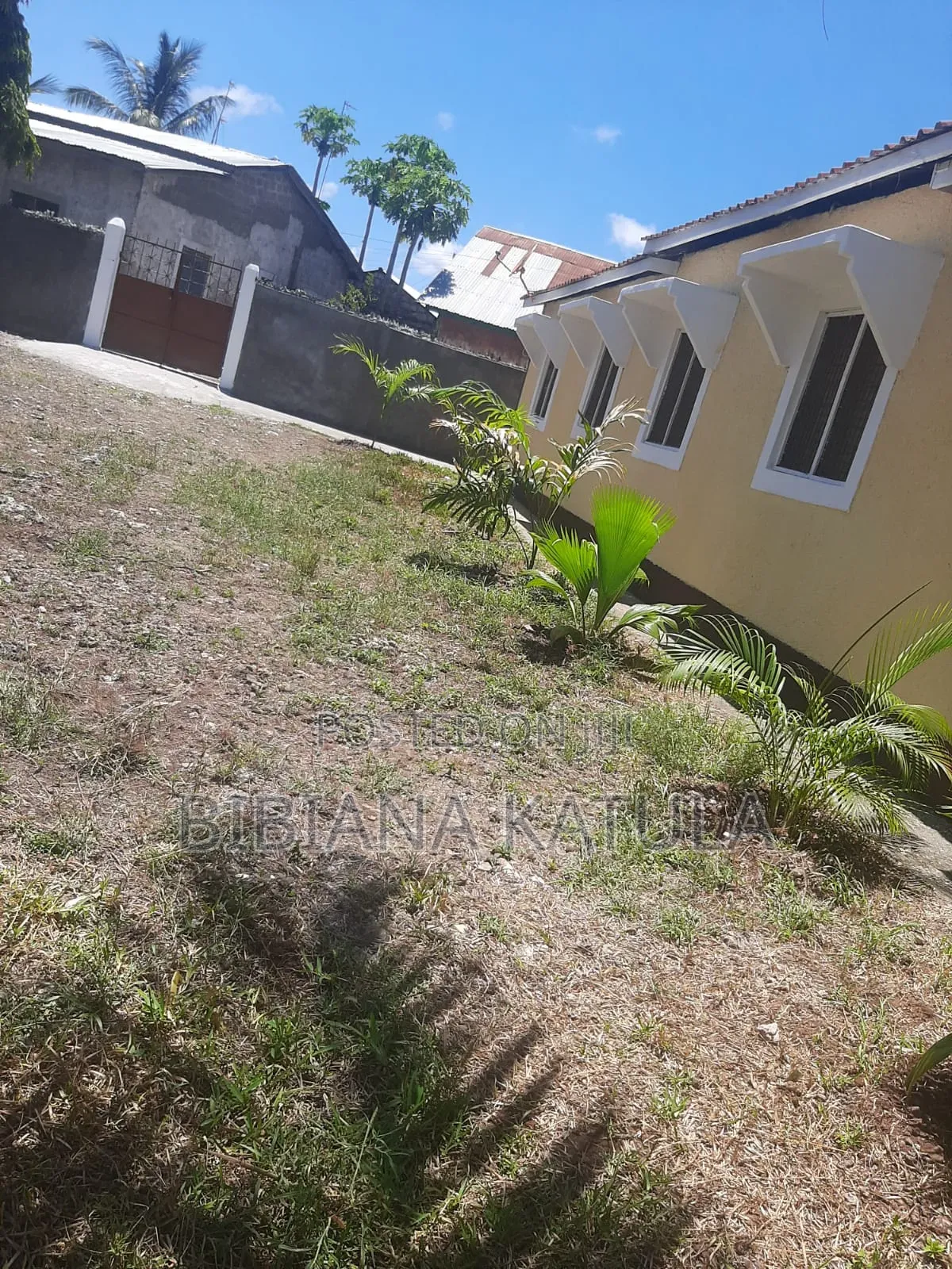Residential Plot and House for Sale