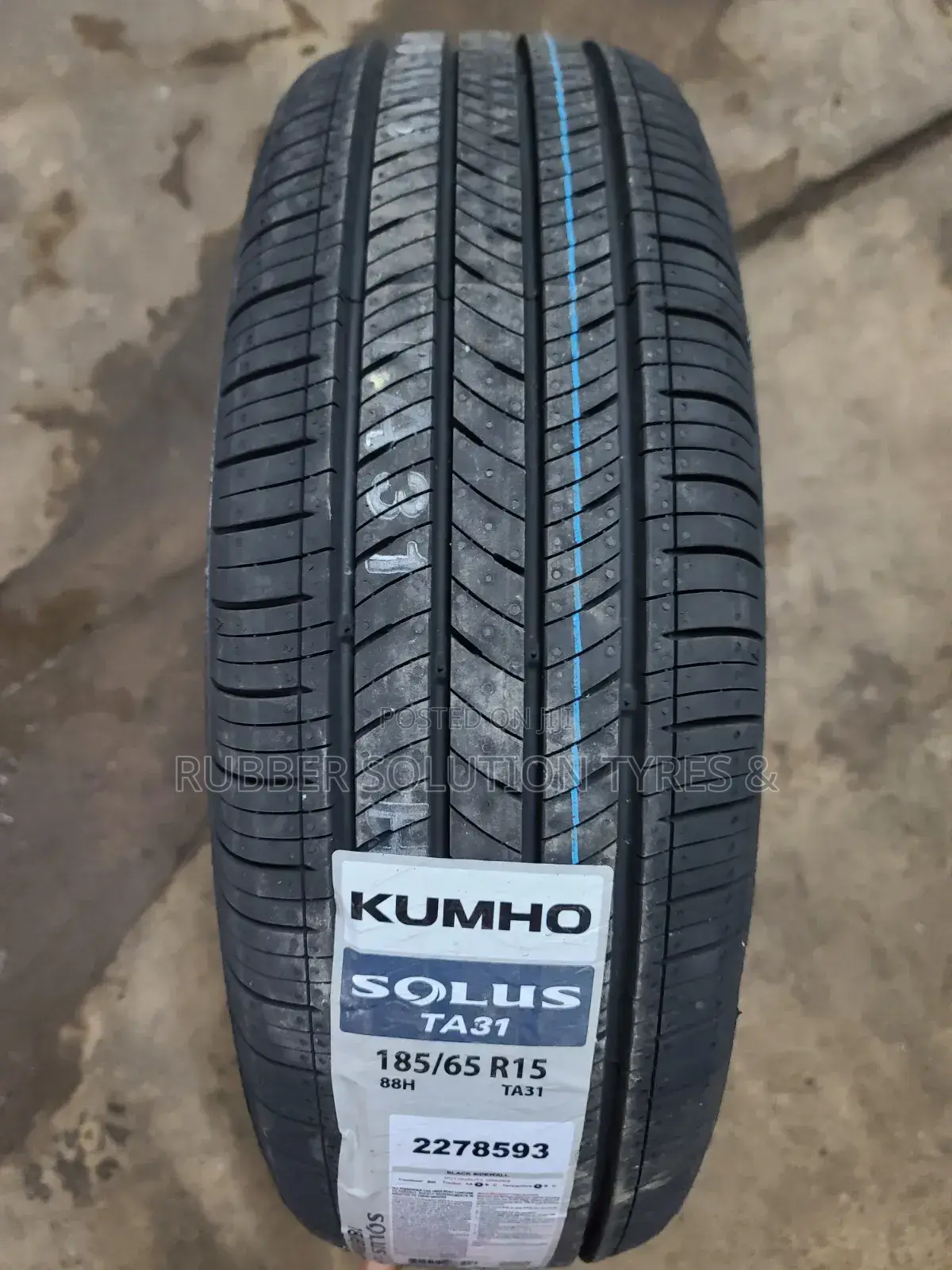 185/65r15 Kumho Tyres 88h Solus Ta31