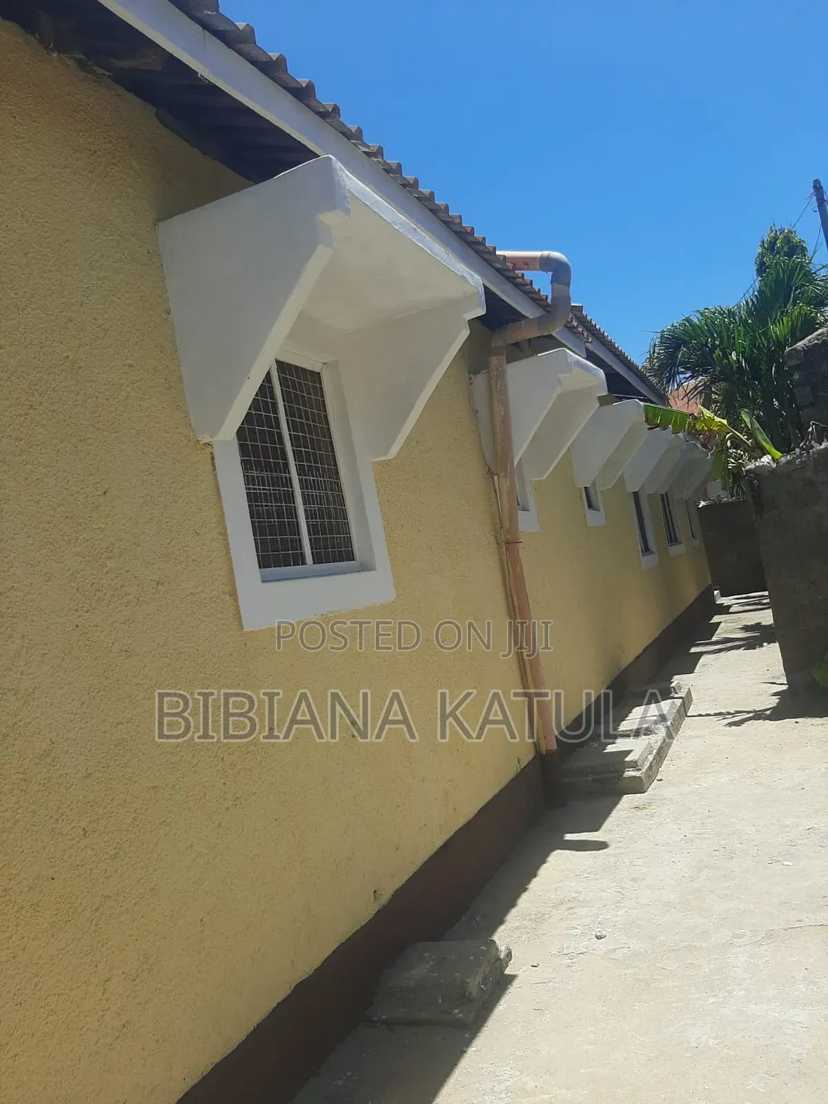 Residential Plot and House for Sale