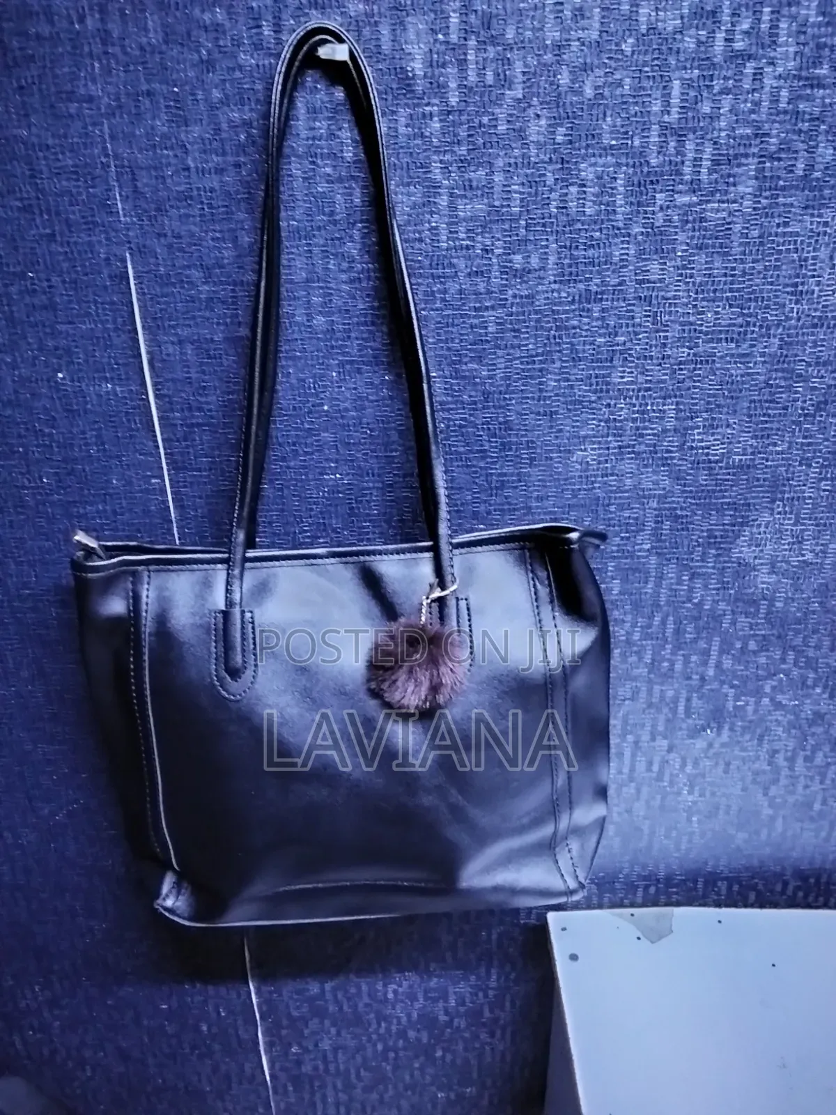 Trendy Tote Bags