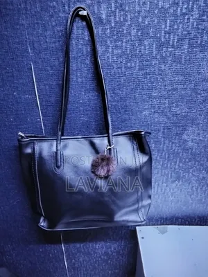 Trendy Tote Bags