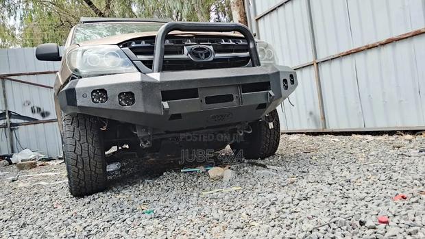 Front Bull Bar Toyota Fortuner - thumbnail 13