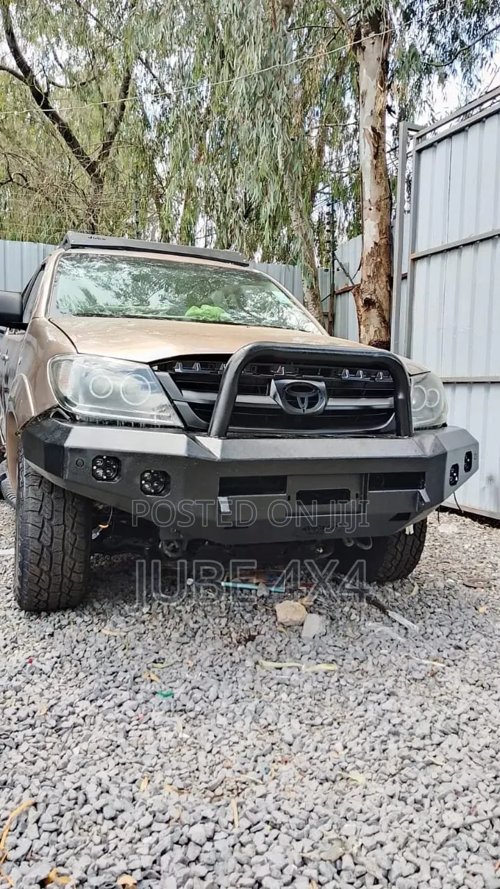 Front Bull Bar Toyota Fortuner