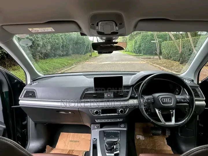 Audi Q5 2.0T Premium AWD quattro 2019 Green
