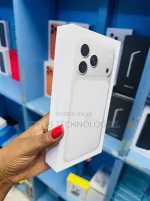 New Apple iPhone 17 Pro Max 256 GB Silver