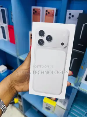New Apple iPhone 17 Pro Max 256 GB Silver