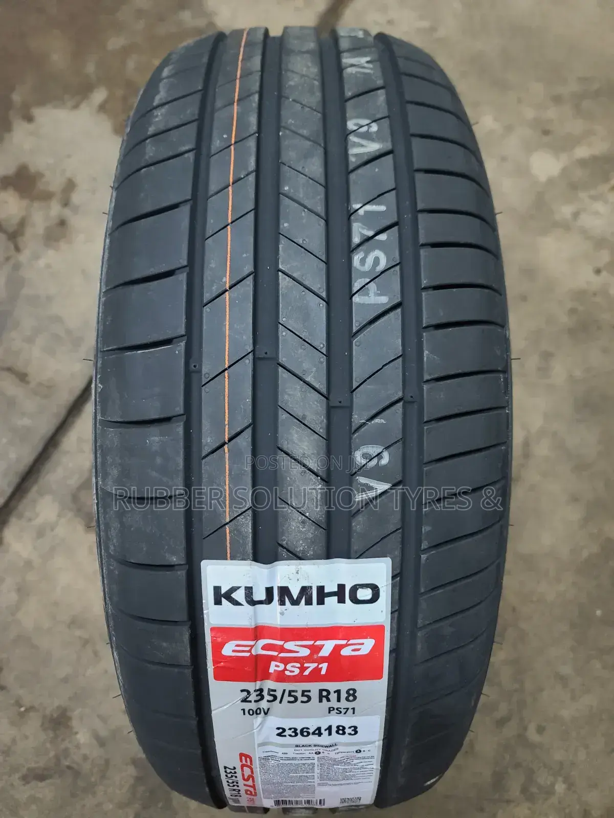 235/55r18 Kumho Tyres 100v Escta Ps71