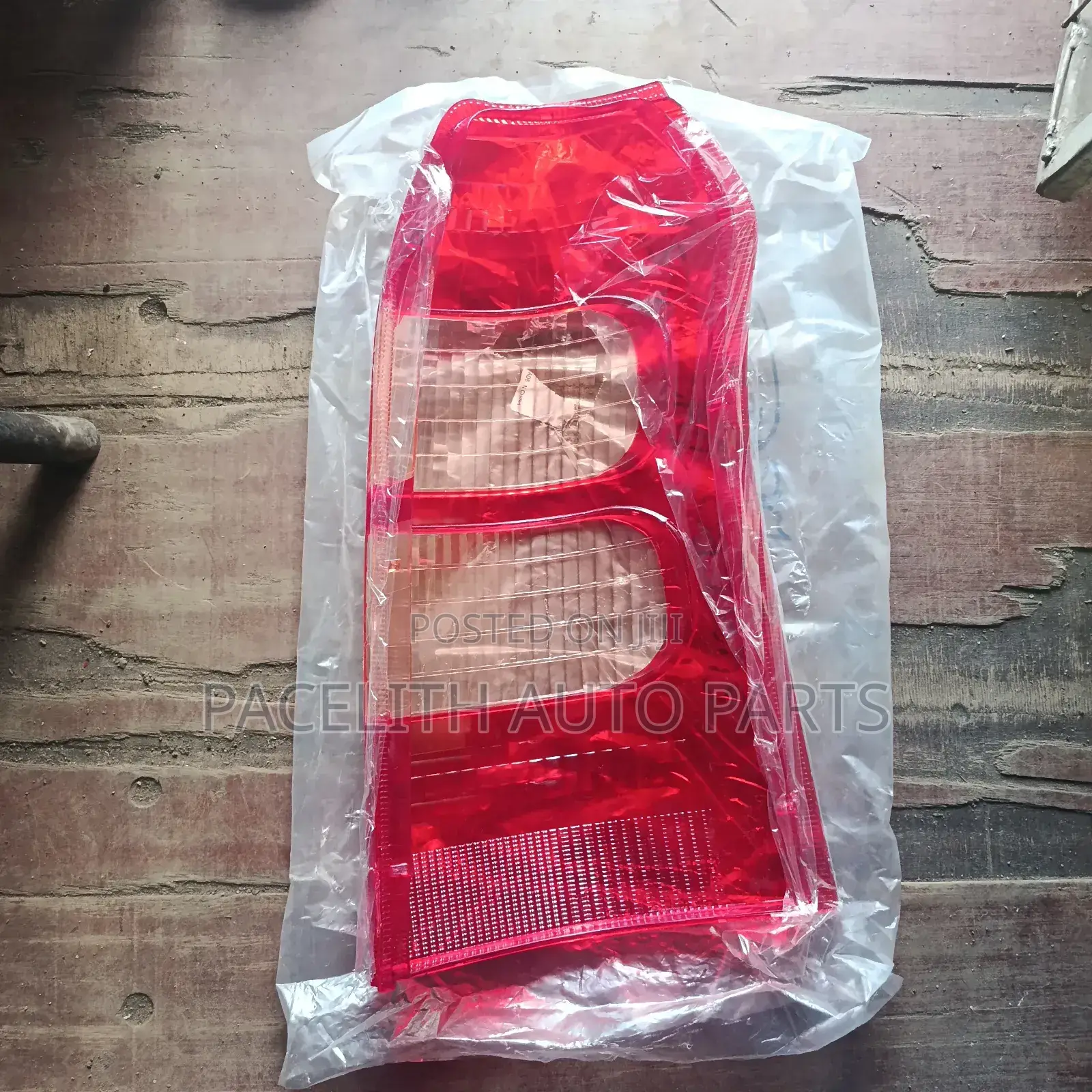 Tail Lens Succeed