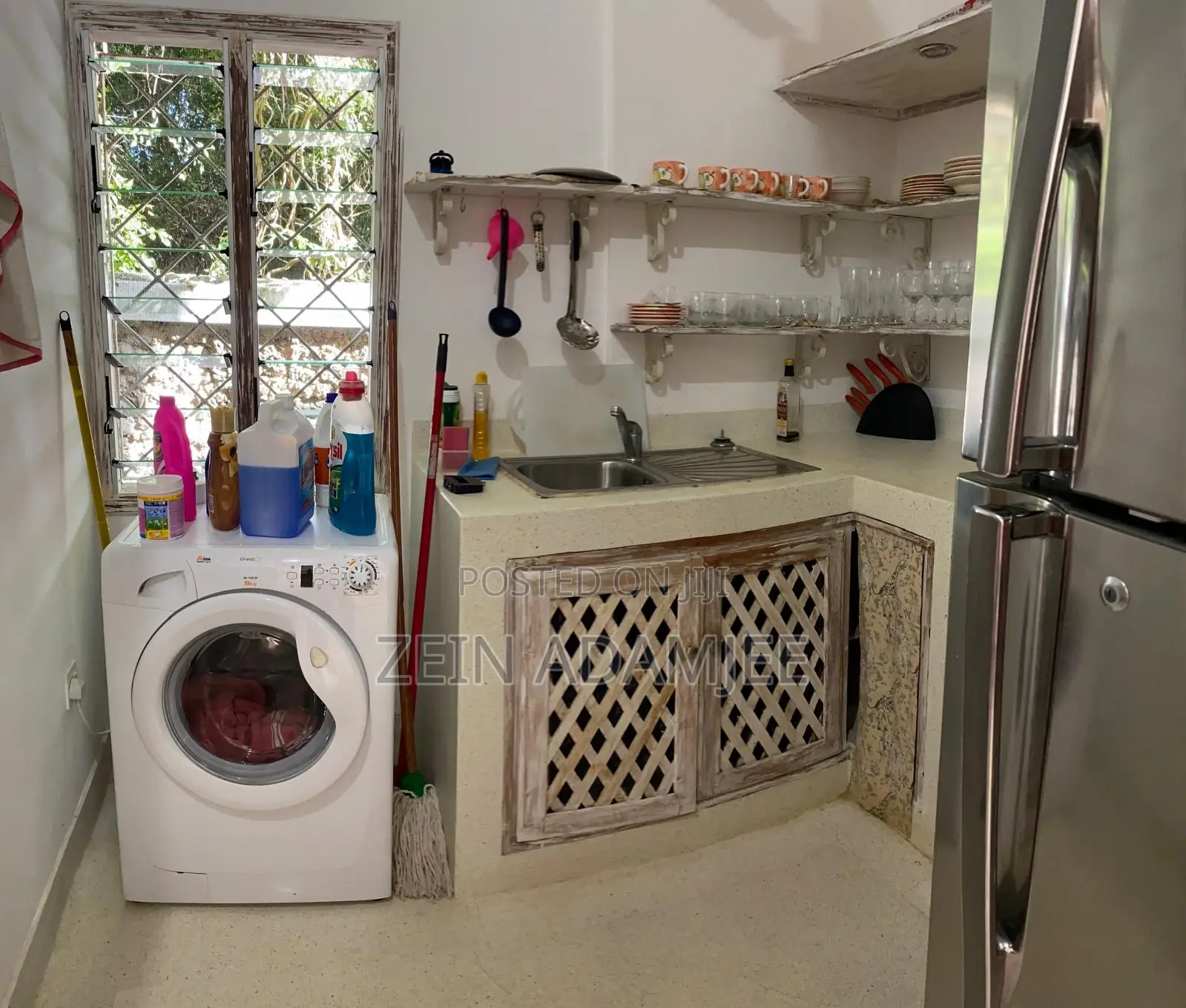 Furnished 2bdrm Apartment in Town Centre for sale