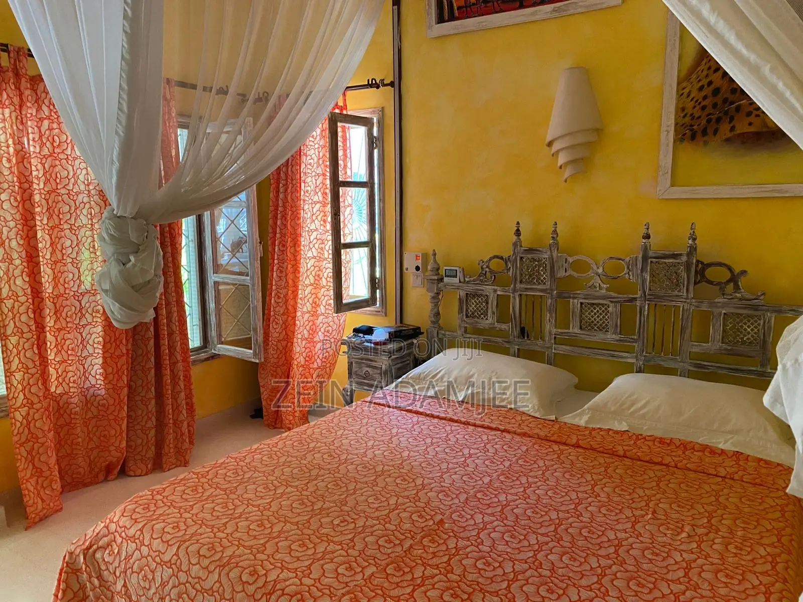 Furnished 2bdrm Apartment in Town Centre for sale