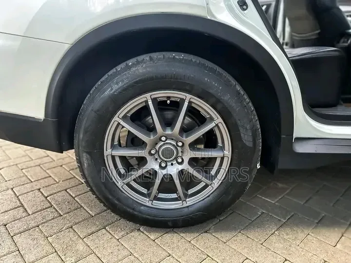 Nissan X-Trail 2.0 Petrol FWD 2018 Pearl