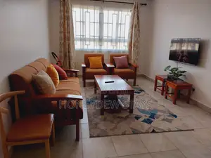 Executive Furnished 3br Airbnb at Greatwall Gardens, Near Tuffoam