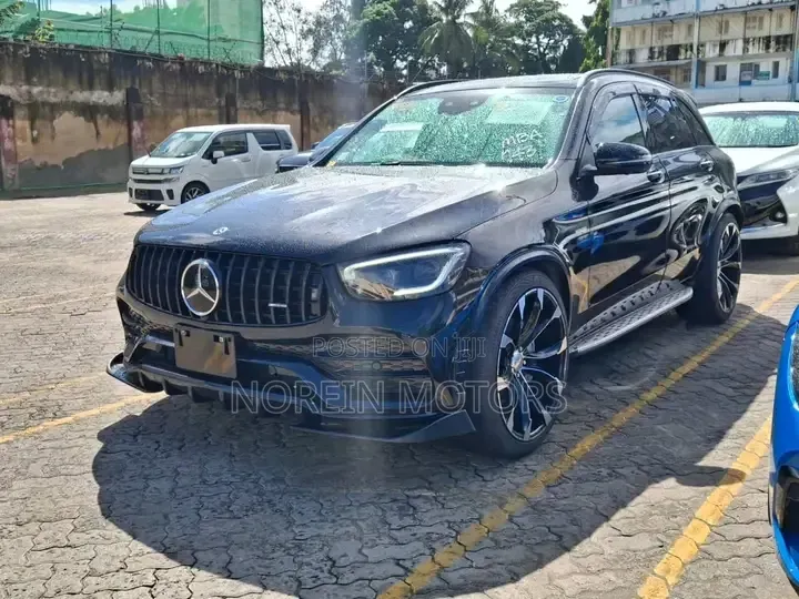 Mercedes-Benz GLC-Class 2020 Blue