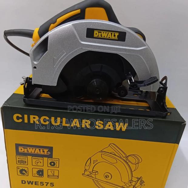 Dewalt 7 1/4" Heavy Duty Circular Saw