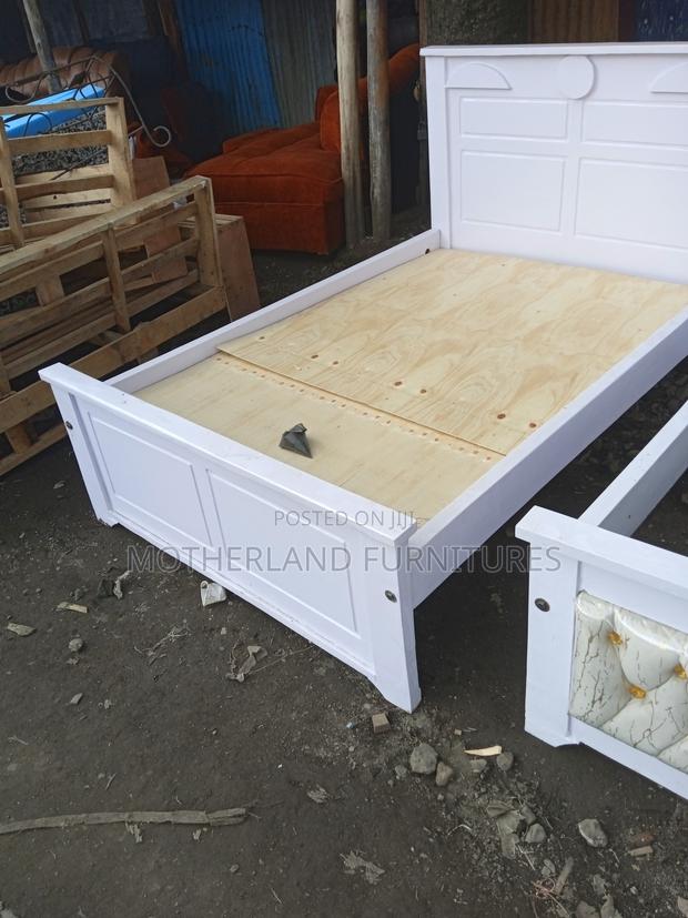 White Chester Bed 4x6
