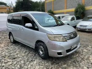 Nissan Serena 2008 Silver