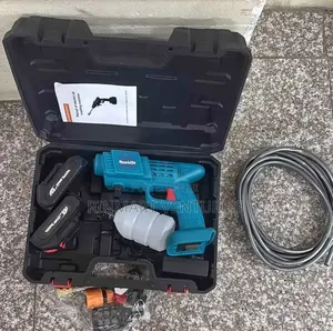 Professional Cordless Makita Pressure Washer