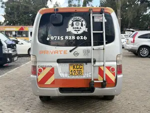 Nissan Caravan (Urvan) 2007 Silver
