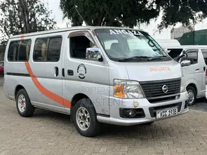 Nissan Caravan (Urvan) 2007 Silver