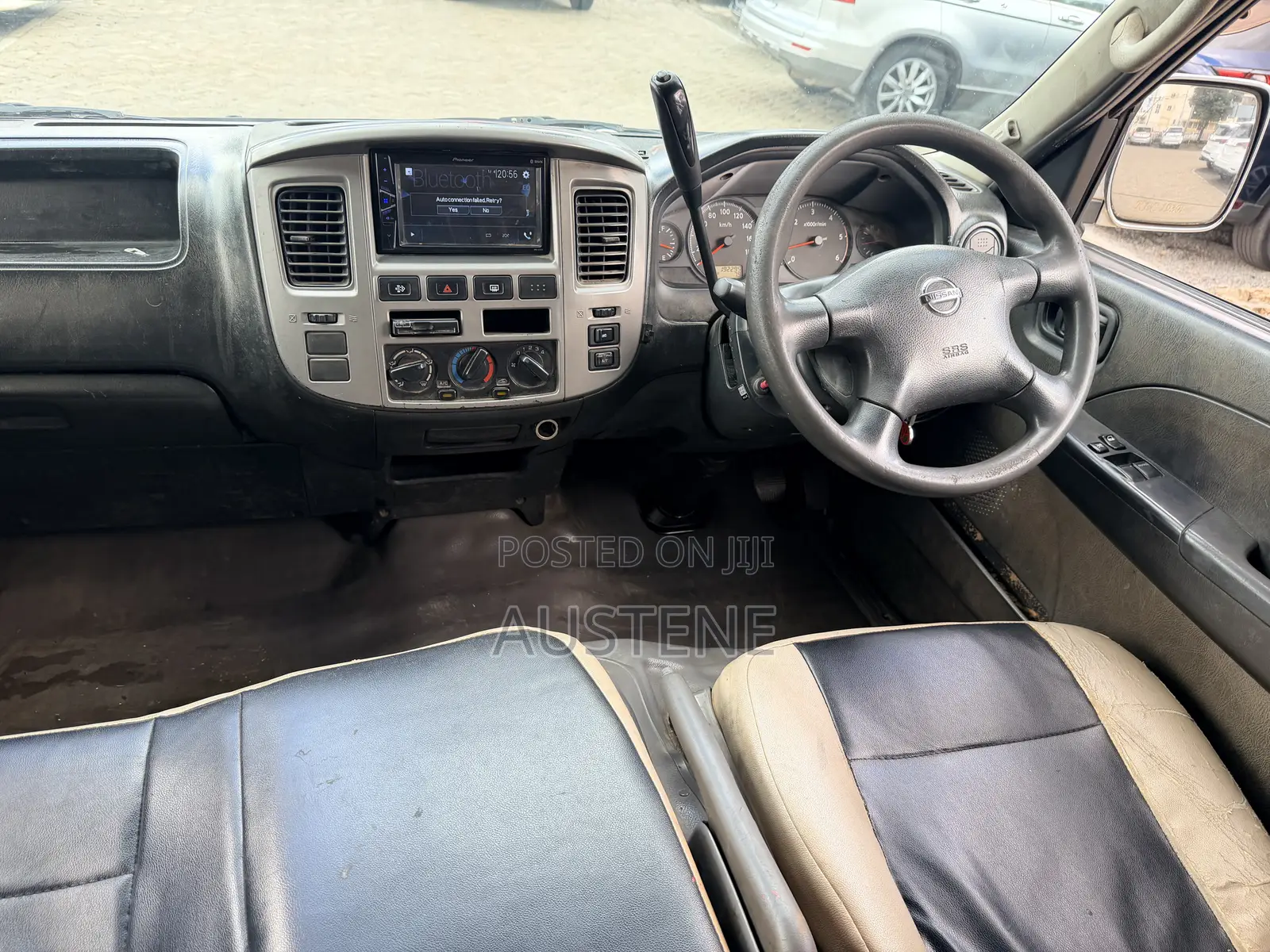 Nissan Caravan (Urvan) 2007 Silver