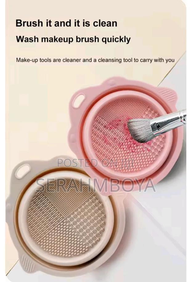 Multi-Functional Silicone Makeup Brush Cleaning Bowl - thumbnail 6