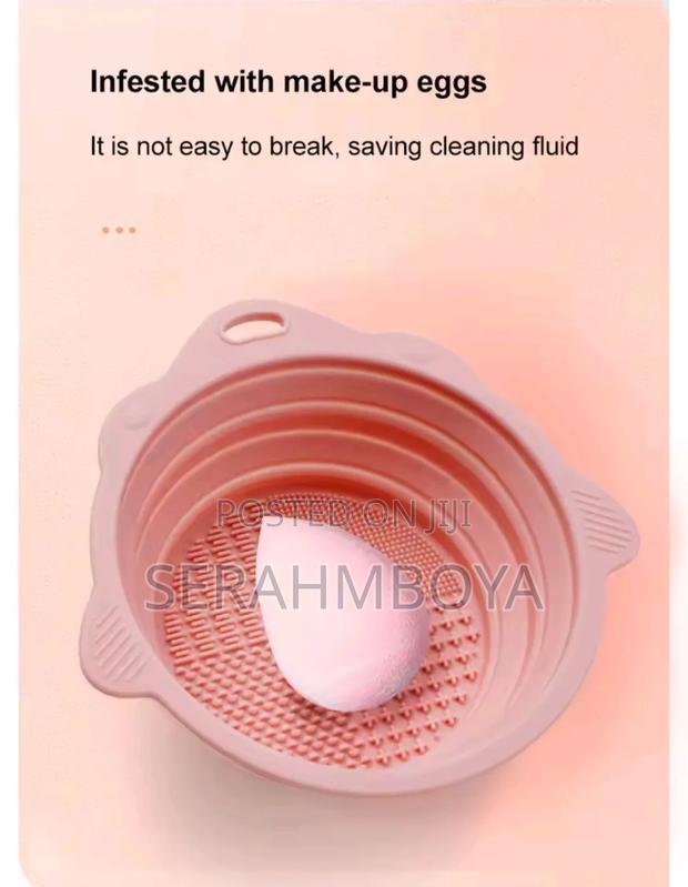 Multi-Functional Silicone Makeup Brush Cleaning Bowl - thumbnail 4