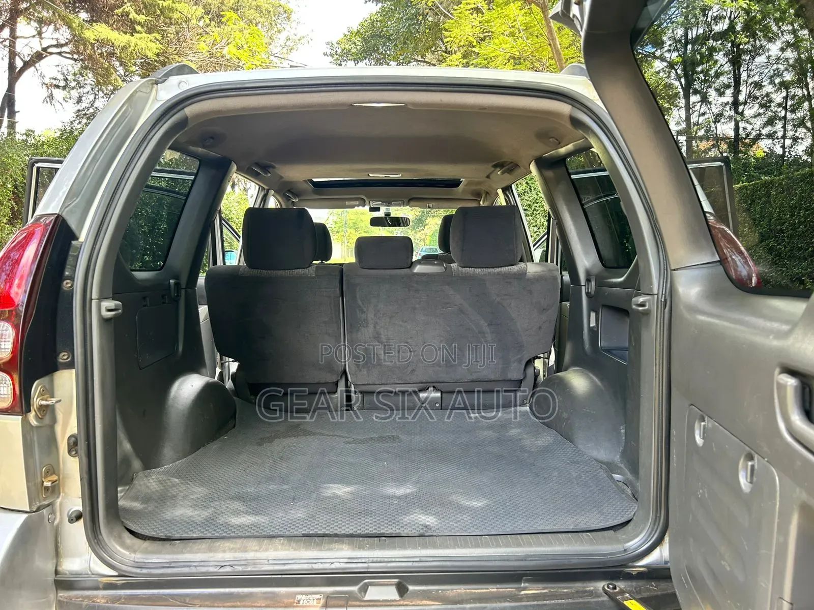 Toyota Land Cruiser Prado 2.7 5dr 2004 Silver