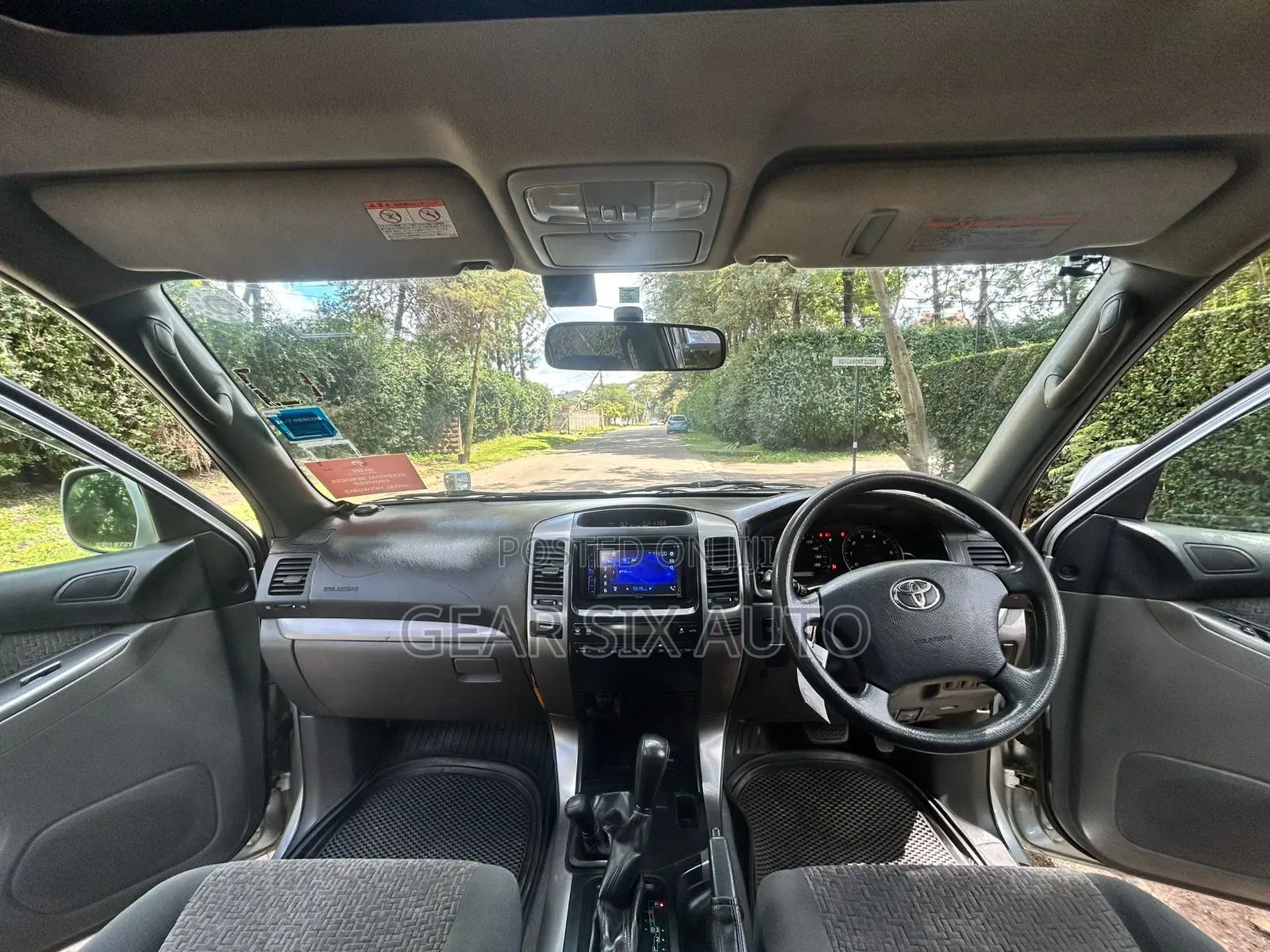 Toyota Land Cruiser Prado 2.7 5dr 2004 Silver