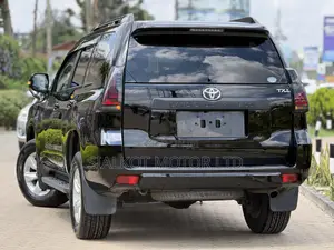 Toyota Land Cruiser Prado 2.7 2019 Black