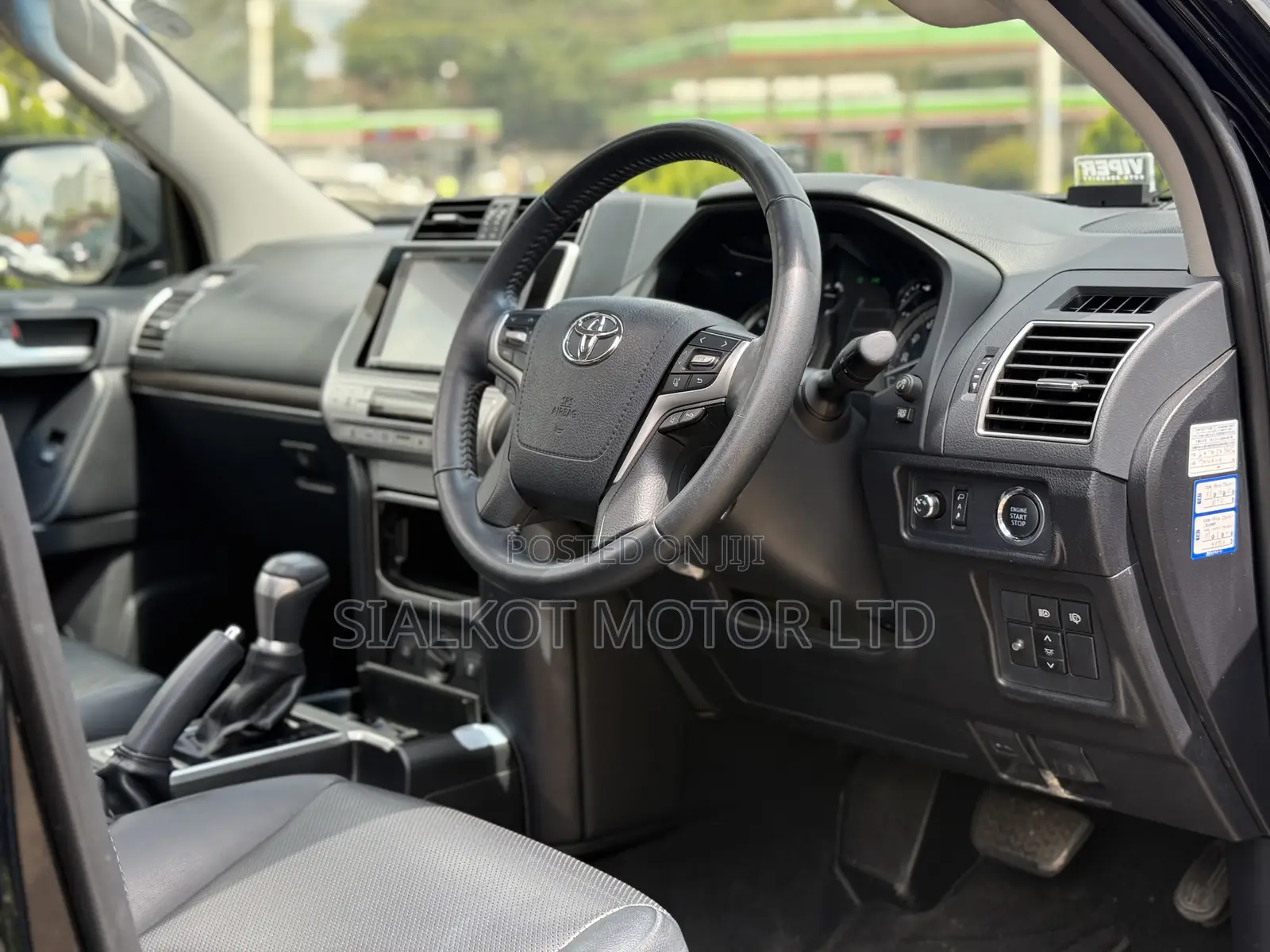 Toyota Land Cruiser Prado 2.7 2019 Black