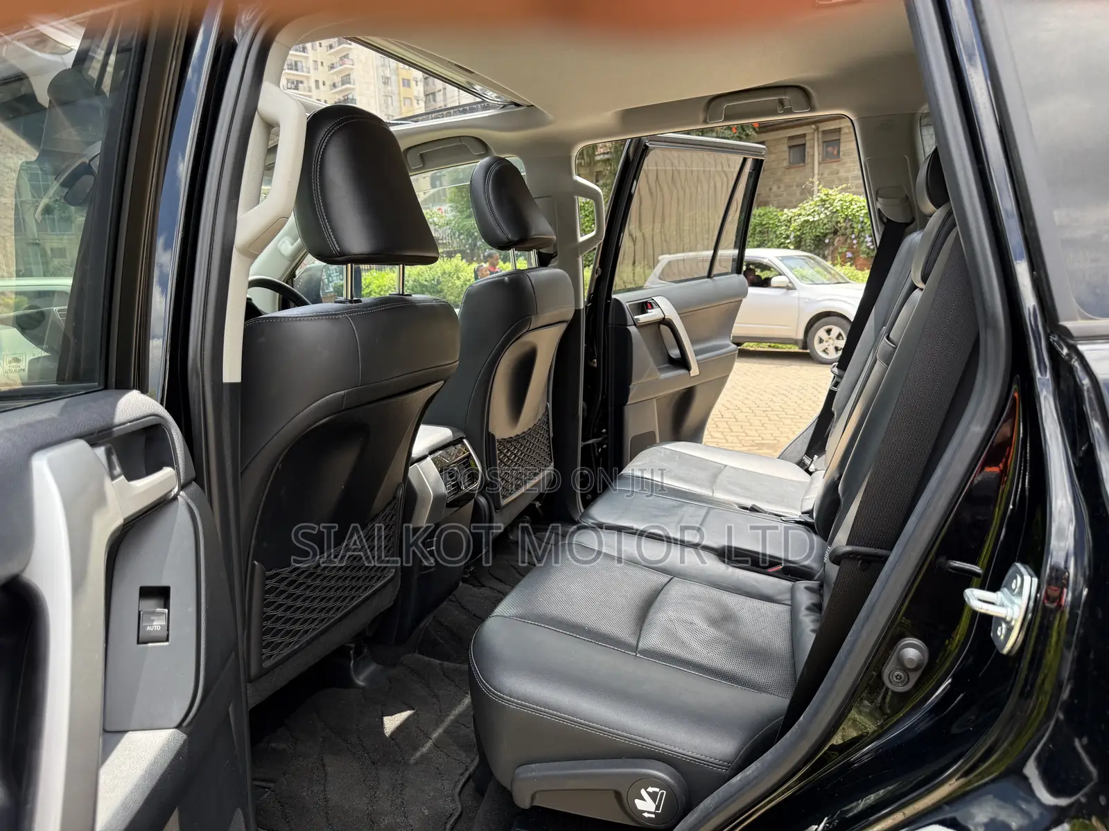 Toyota Land Cruiser Prado 2.7 2019 Black