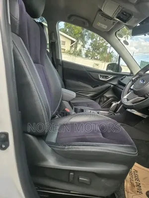 Subaru Forester Premium AWD 2020 Off white