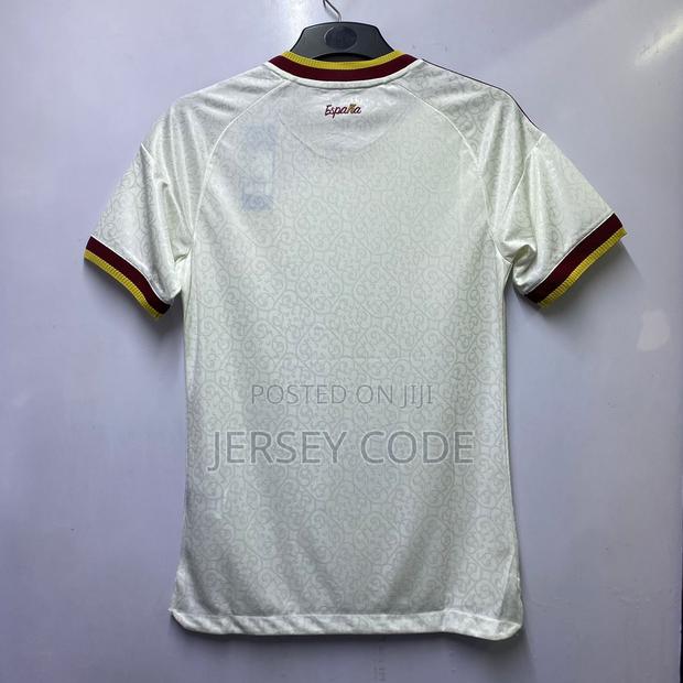 Spain Away 2026 - thumbnail 2