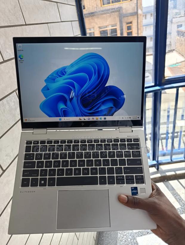 Laptop HP EliteBook 830 G9 16GB Intel Core i5 SSD 256GB