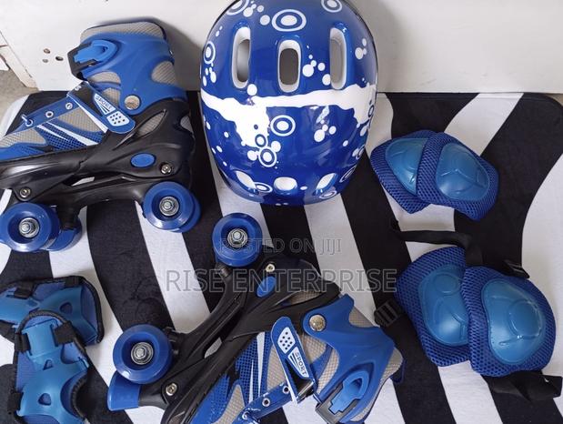 Adjustable Roller Skate Shoes for Kids Complete Set - main view