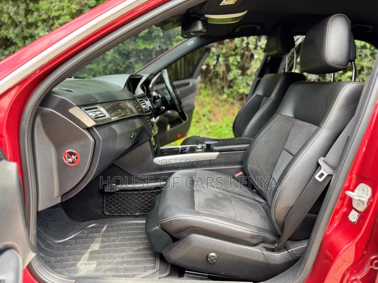 Mercedes-Benz E250 2015 Red