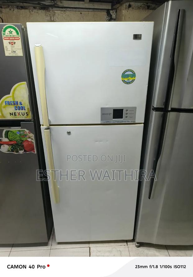 Small Screen Front of the Fridge 500 Litres - main view