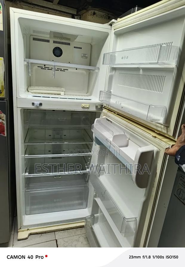 Small Screen Front of the Fridge 500 Litres - thumbnail 3