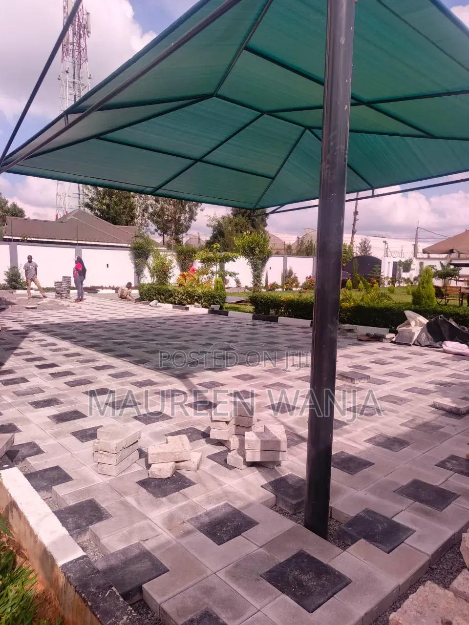 L Axis Paving Blocs