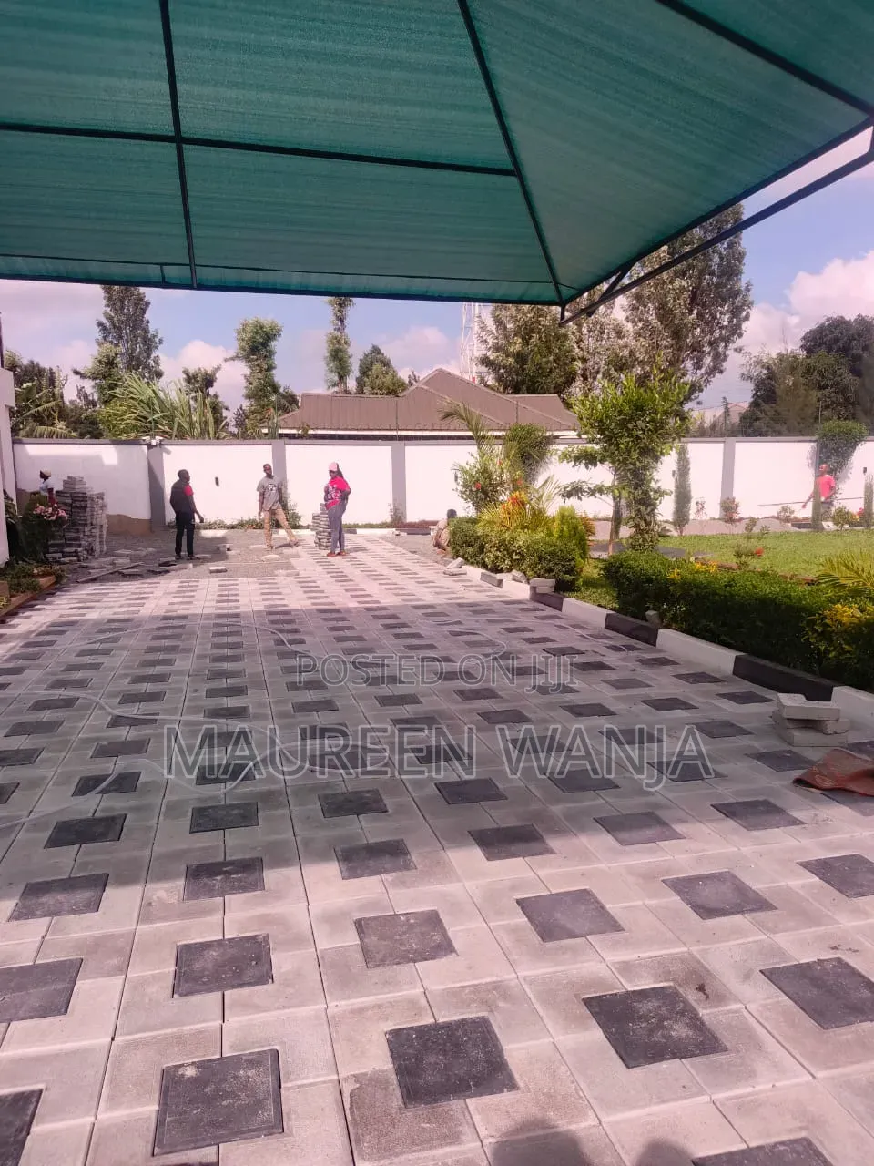 L Axis Paving Blocs