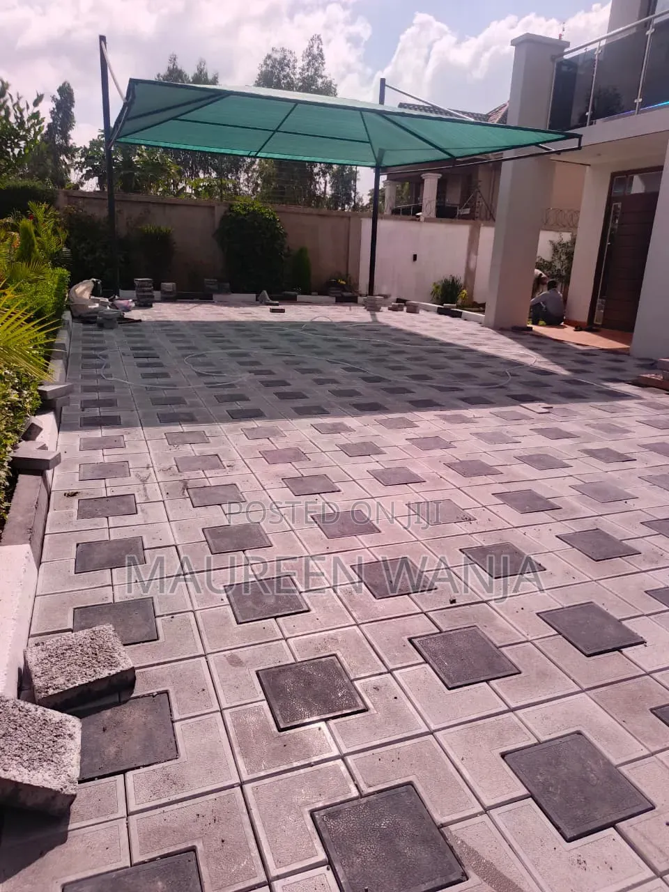 L Axis Paving Blocs