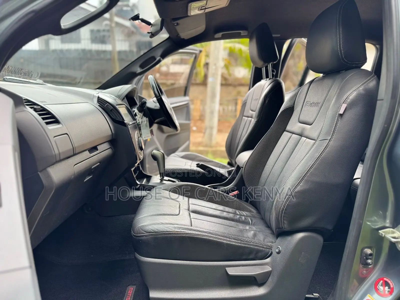 Isuzu D-MAX 2017 Gray