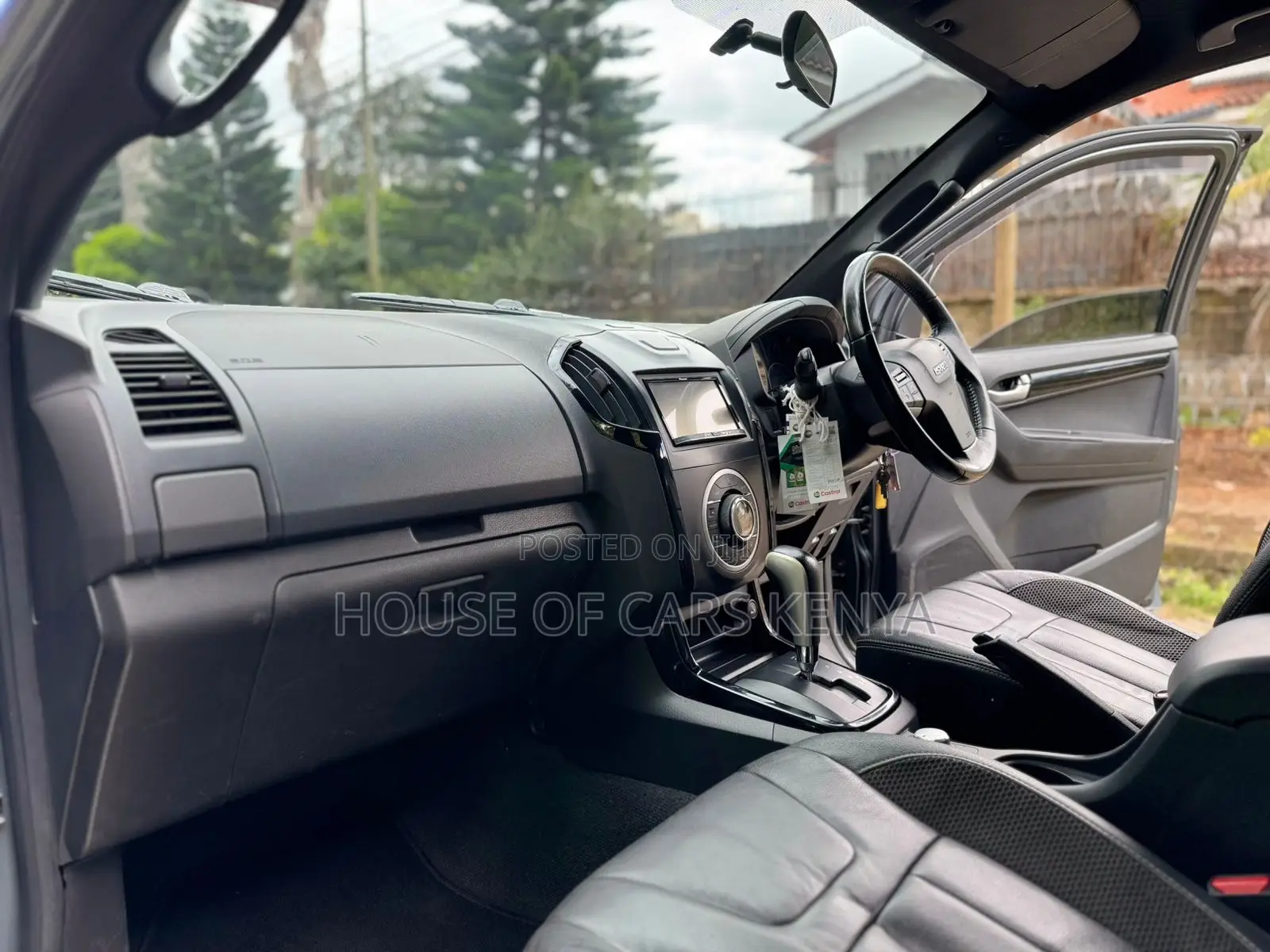 Isuzu D-MAX 2017 Gray