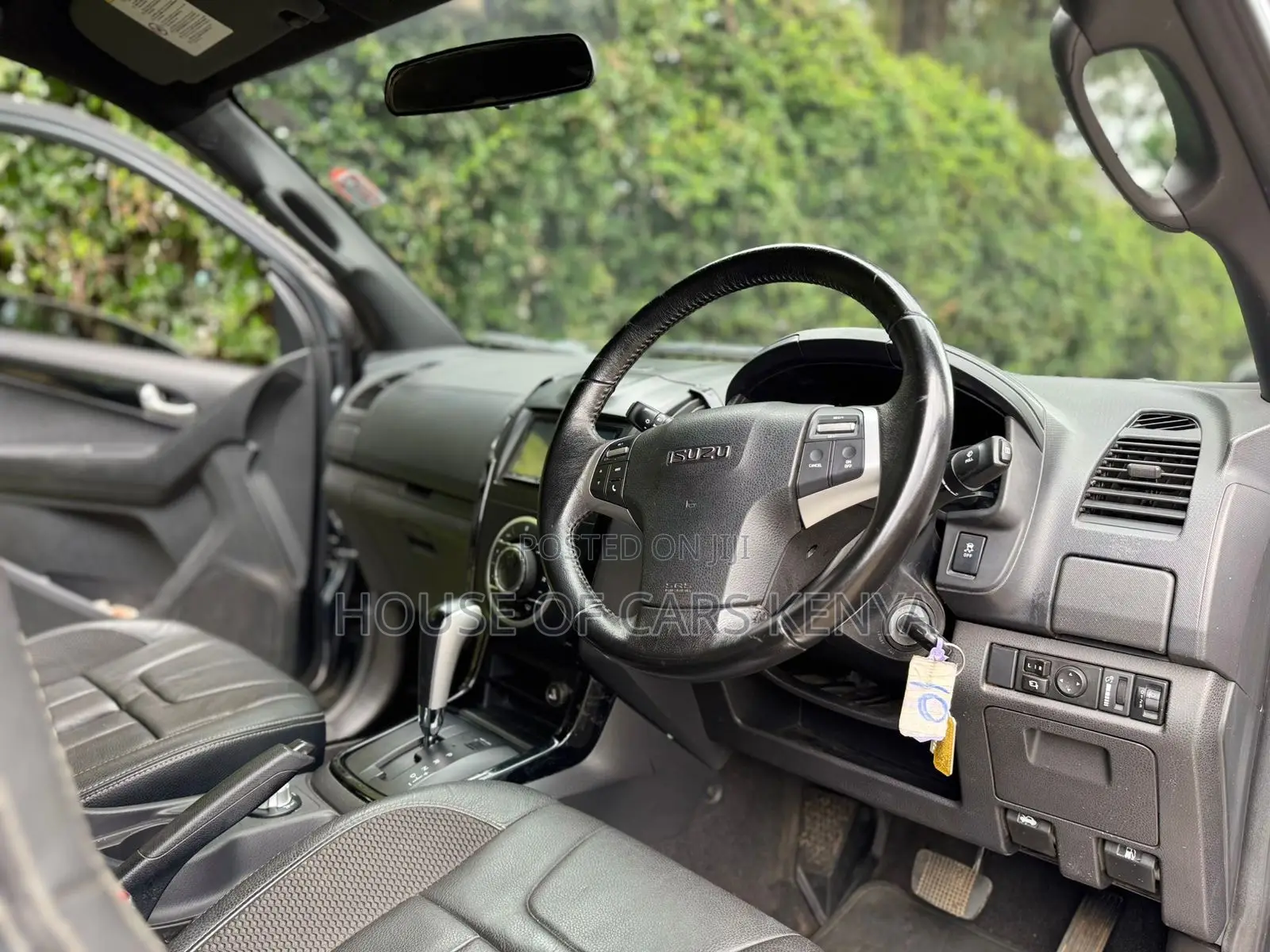 Isuzu D-MAX 2017 Gray